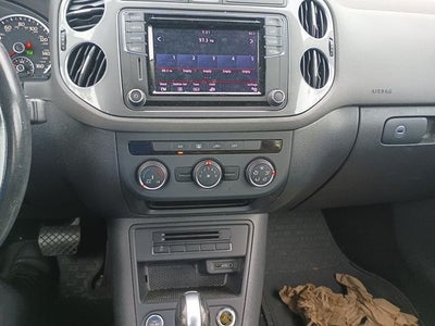 2017 Volkswagen Tiguan Base