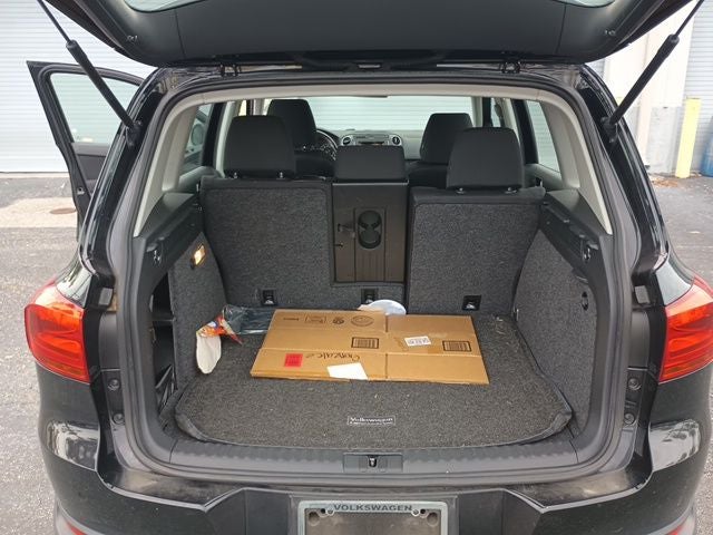 2017 Volkswagen Tiguan Base