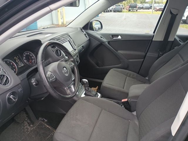 2017 Volkswagen Tiguan Base