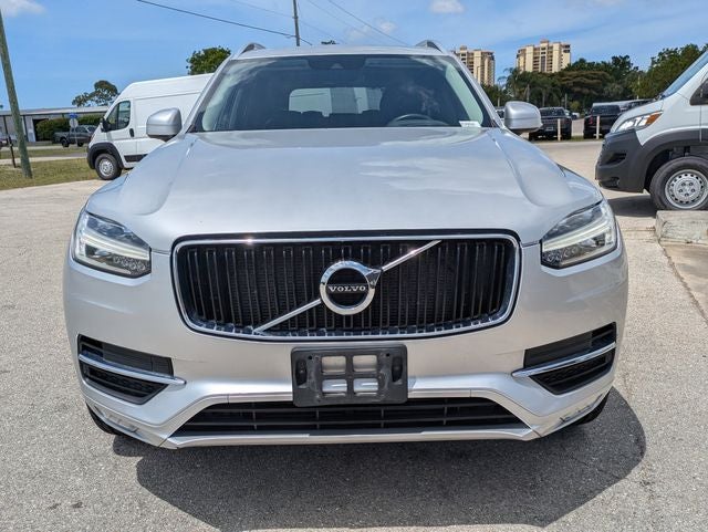 2019 Volvo XC90 T5 Momentum