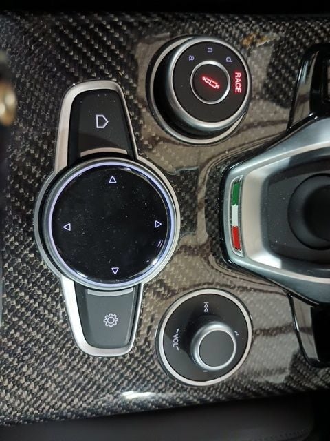 2023 Alfa Romeo Stelvio Quadrifoglio