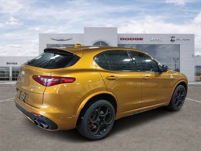 2023 Alfa Romeo Stelvio Quadrifoglio